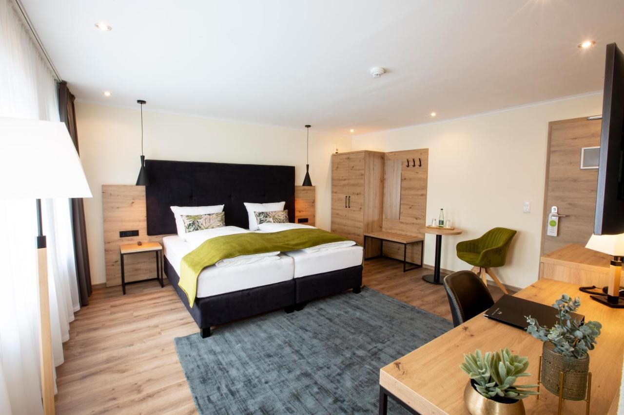 Stadthotel Lichtenfels Лихтенфельс Экстерьер фото
