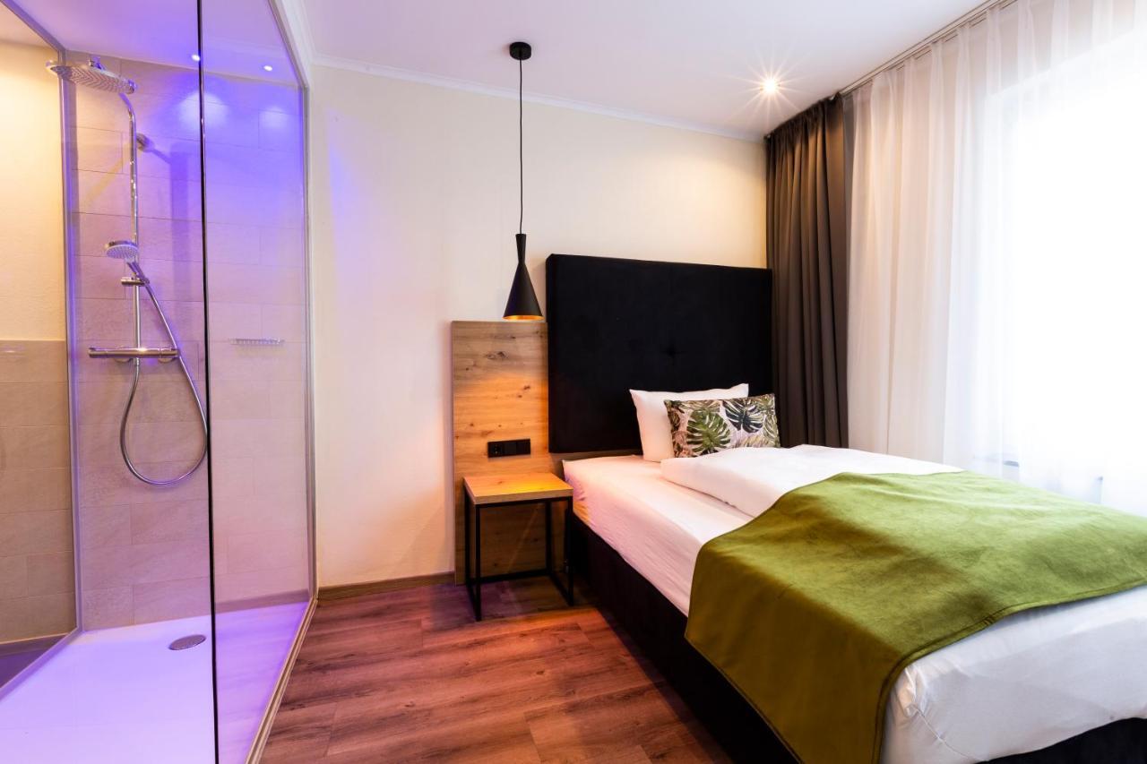 Stadthotel Lichtenfels Лихтенфельс Экстерьер фото