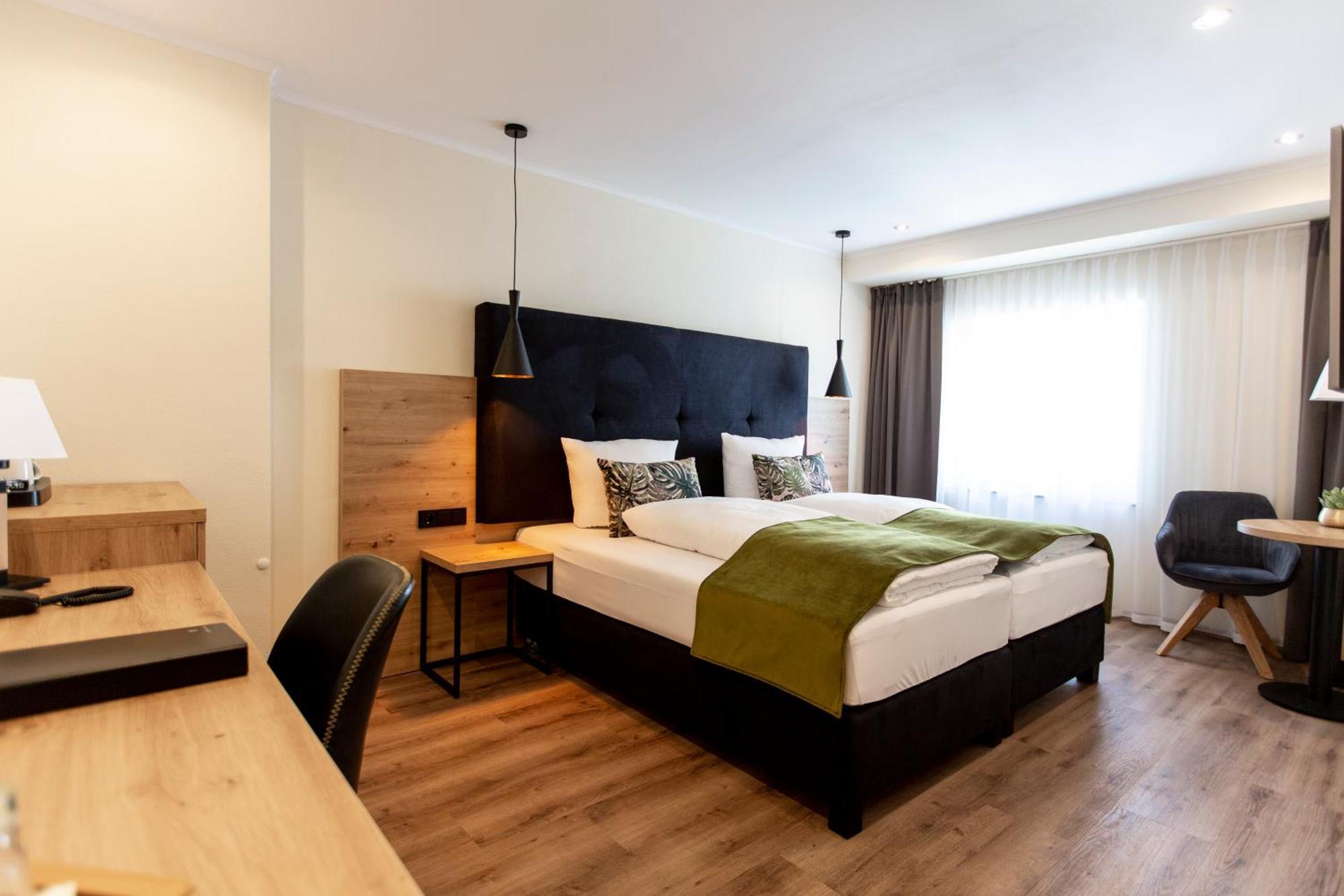 Stadthotel Lichtenfels Лихтенфельс Номер фото